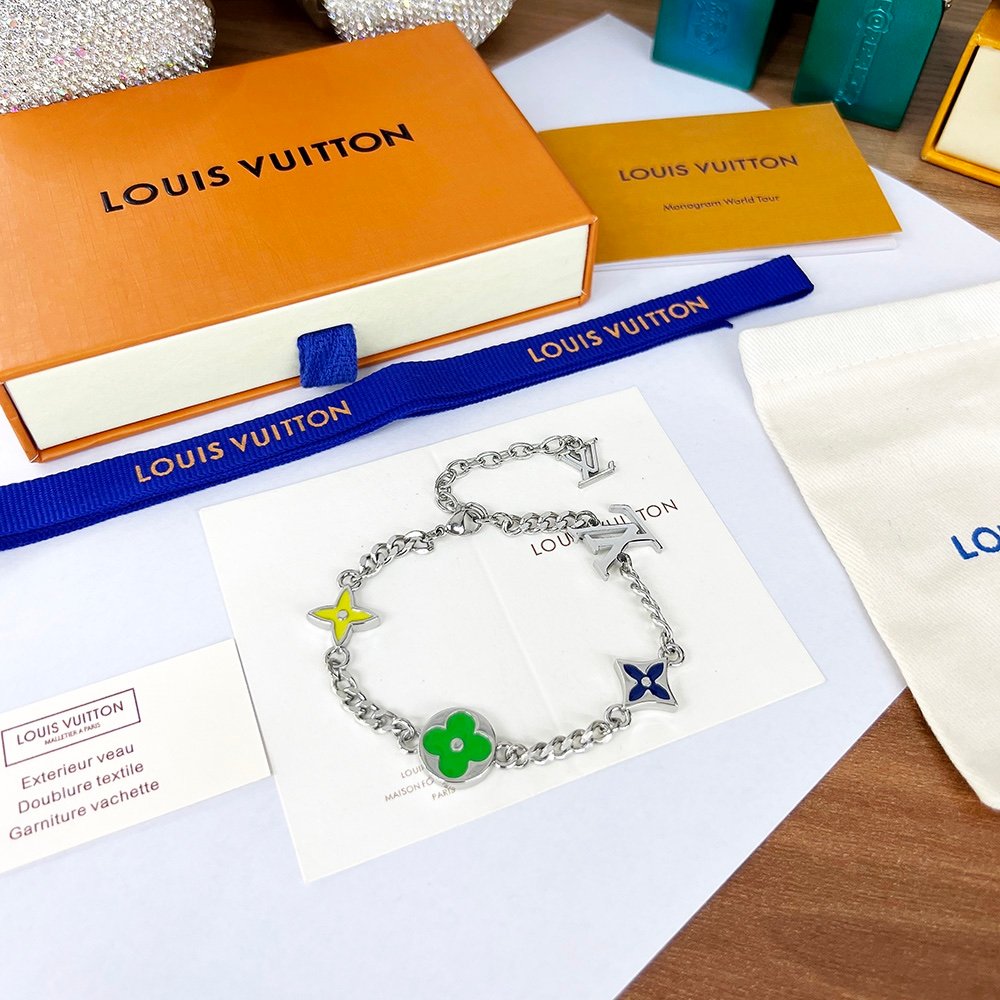 a812ffd0.jpeg a812ffd0