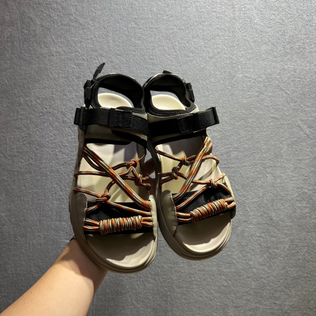 ad80eabc.jpg ad80eabc