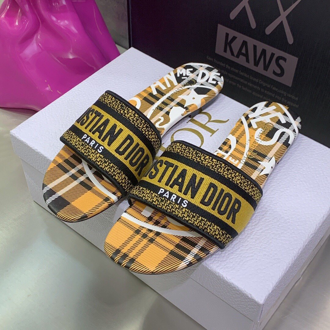 vang-8-10.jpg vang 8 10