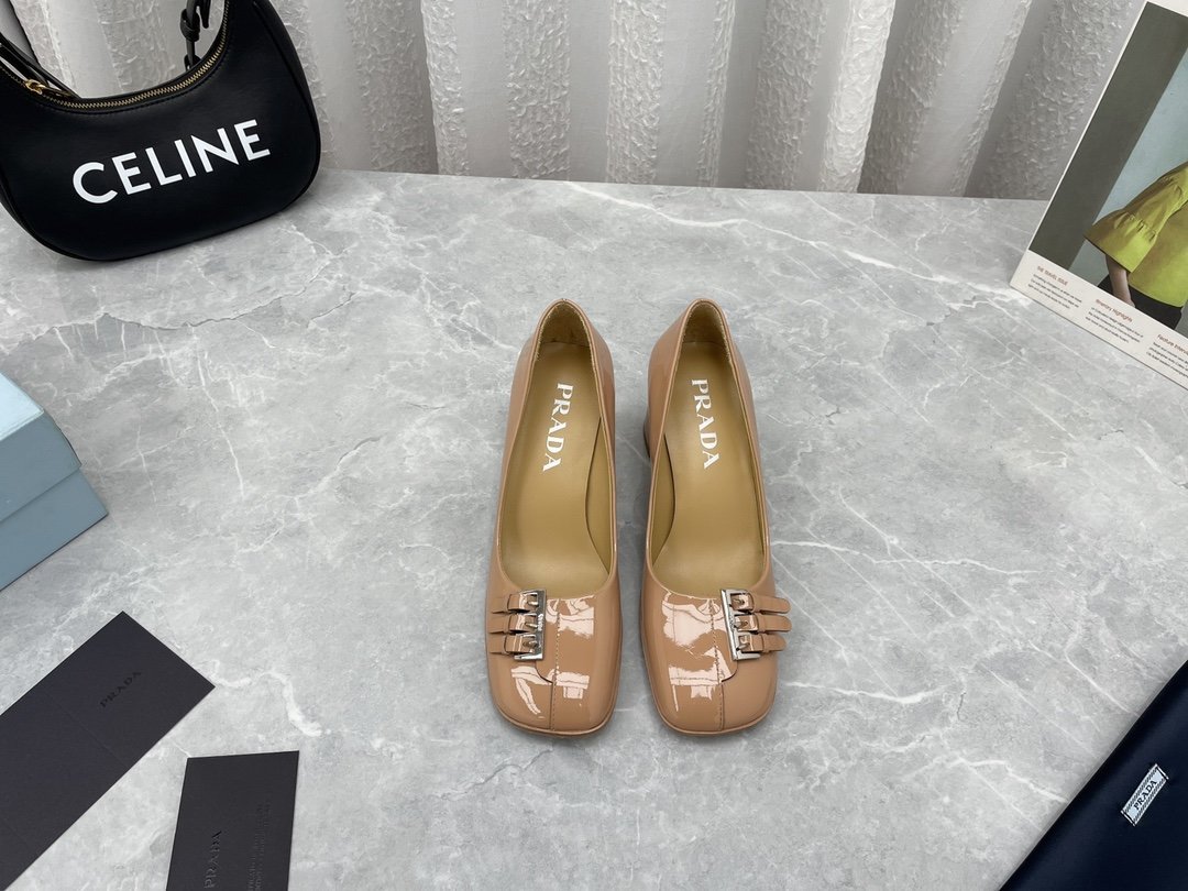 7f414c72.jpg 7f414c72