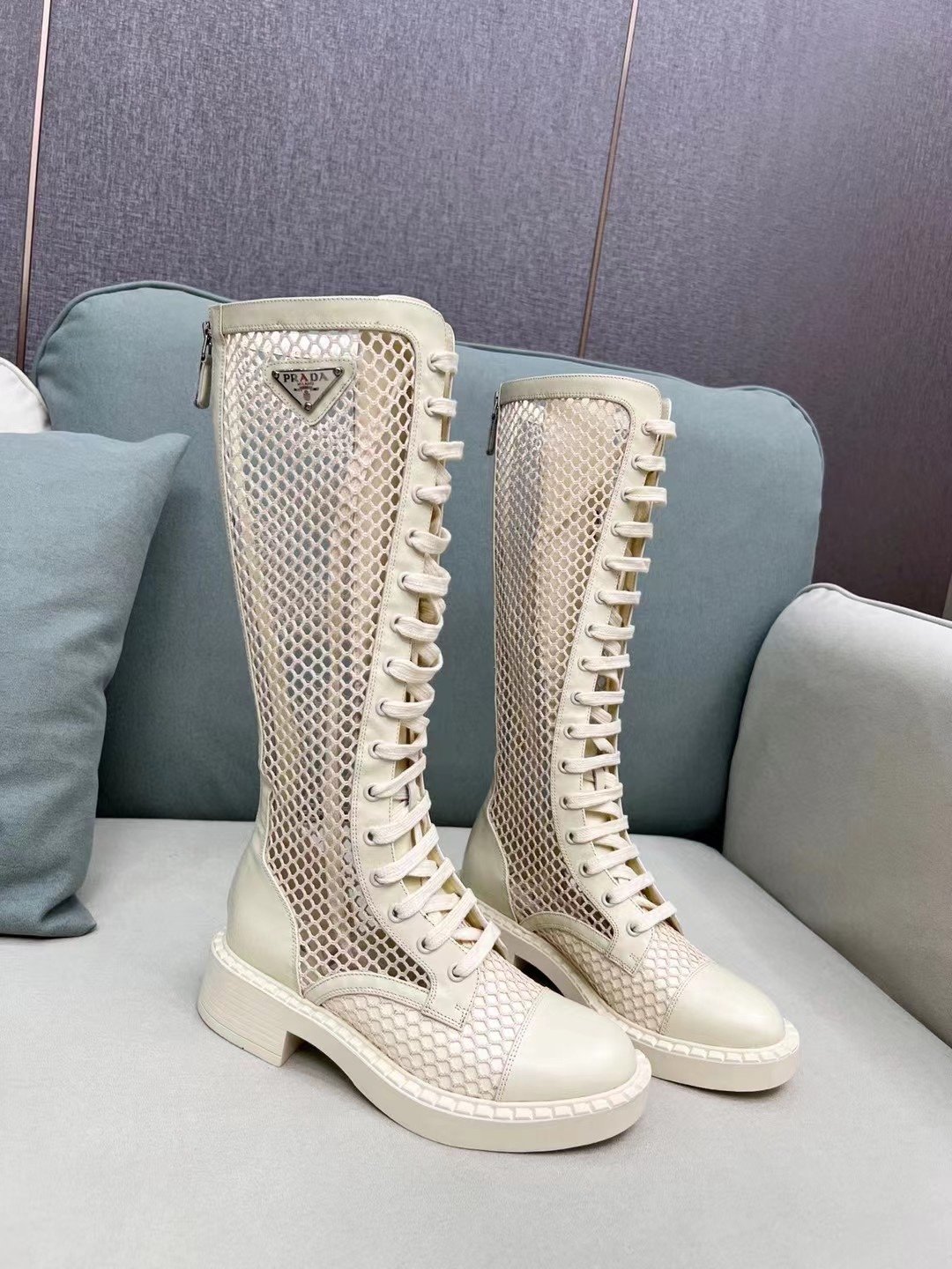 d3ba60f7.jpg d3ba60f7