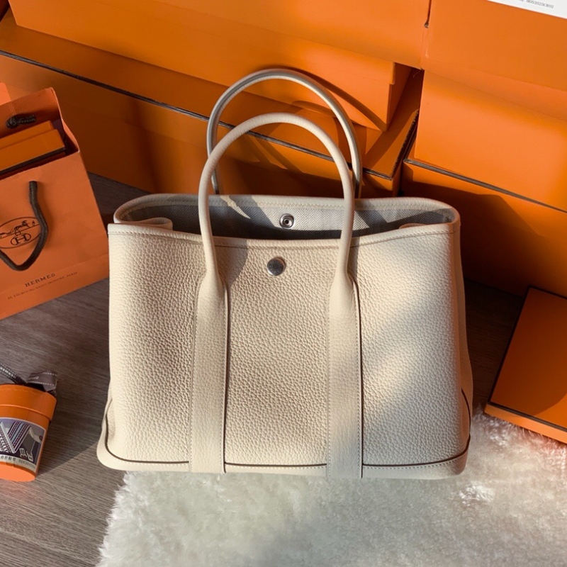 37734_P_1589596628146.jpg 37734 P 1589596628146