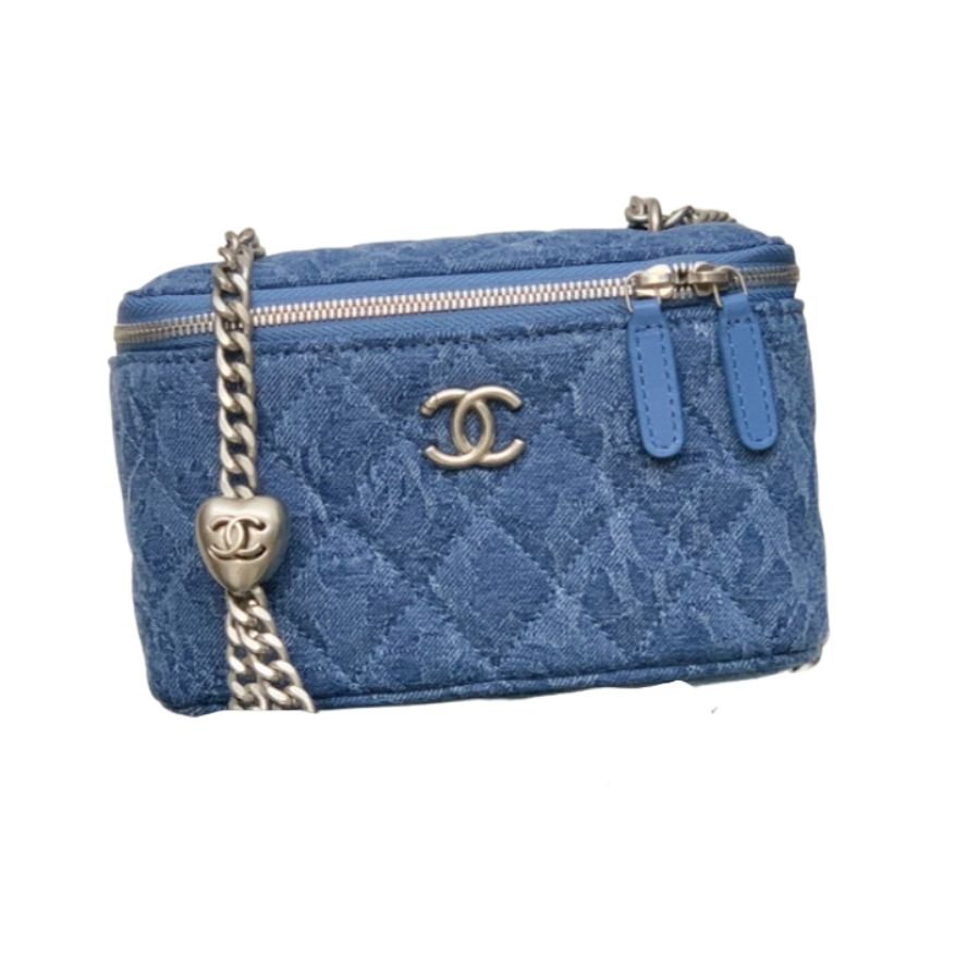 Chanel-Medium-Vanity-Bag-1-1.jpg Chanel Medium Vanity Bag 1 1